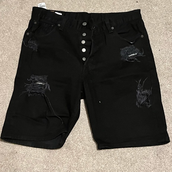 Levis Men’s 501 Shorts | Size: 34 | Colour: Black - Picture 1 of 2